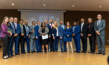 Câmara celebra 110 anos em solenidade carregada de história