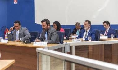 Vereadores aprovam parecer referente as contas de 2021 da Prefeitura