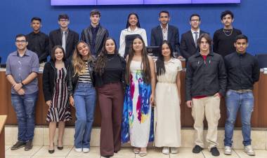 Jovens parlamentares participam de formação sobre Regimento Interno