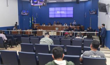 VEREADORES ANALISAM NOVOS PROJETOS SOBRE CULTURA, TURISMO E LICENCIAMENTO DE OBRAS