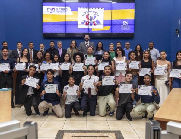 VOZES DO FUTURO: CÂMARA DE TRÊS LAGOAS DÁ POSSE À SEGUNDA LEGISLATURA DO PARLAMENTO JOVEM