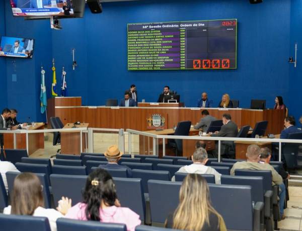 CÂMARA APROVA REAJUSTE DO VALE ALIMENTAÇÃO DE SEUS SERVIDORES