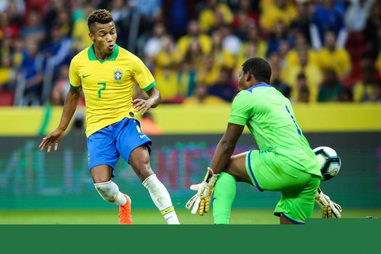 Brasil vence Honduras por 07 a zero no Beira Rio Porto Alegre RS