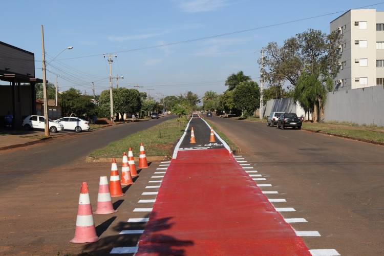 Infraestrutura finaliza ciclovias das Avenidas Antônio Trajano e Baldomero Leituga