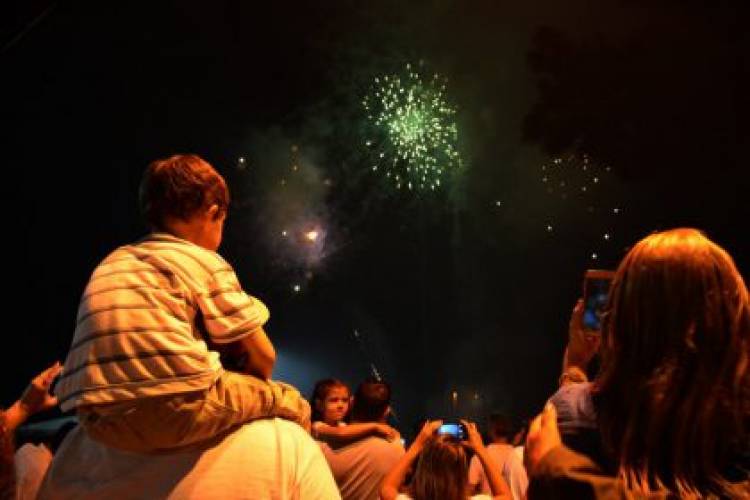 REVEILLON 2020: Distrito de Arapuá terá queima de fogos e show da virada