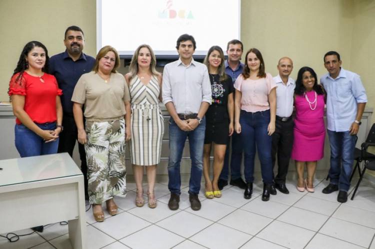  CMDCA de Três Lagoas dá posse aos cinco novos Conselheiros Tutelares para exercício de mandato de quatro anos