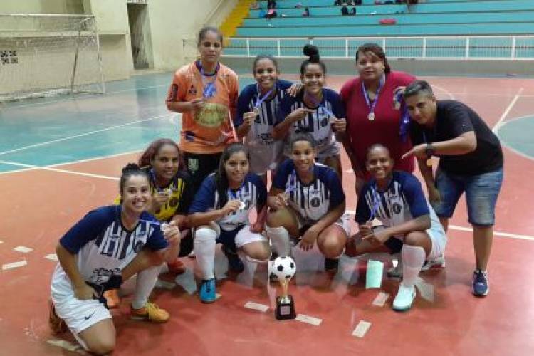 Três Lagoas é campeã do 1º Torneio Panorama de Futsal Feminino