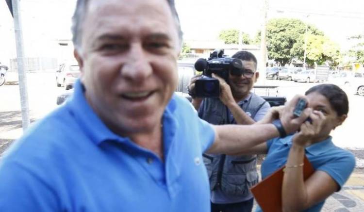 Ex-deputado é condenado a um mês e 15 dias por agredir repórter do Midiamax em frente à Polícia Federal
