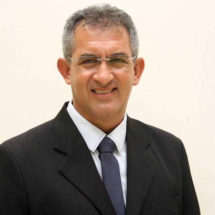 Prefeito Angelo Guerreiro oficializa no Diário Oficial nomes dos secretários municipais