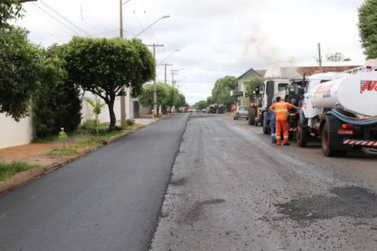 Prefeitura de Três Lagoas dá início a recapeamento da Rua Yamaguti