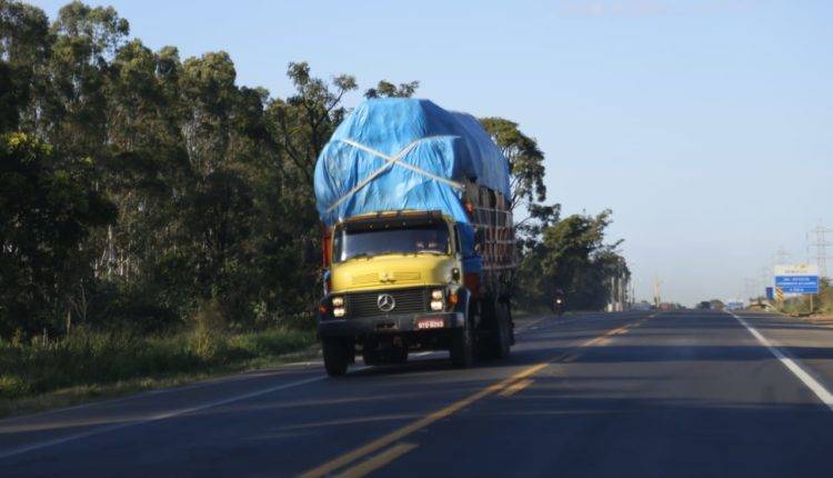 Caminhoneiros não aderem à greve nacional e trânsito flui nas rodovias de MS