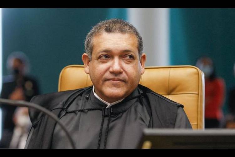 Com pedidos de vistas, STF suspende julgamento sobre parcialidade de Moro em caso de Lula