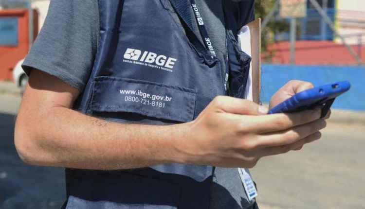 IBGE abre concurso com 143 vagas em MS e salários de até R$ 3,1 mil