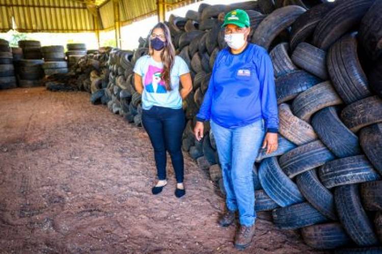 ECOPONTO – Descarte correto de pneus auxilia no combate aos focos de Dengue no Município