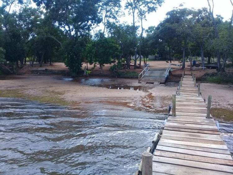 Rio Sucuriú sofre baixa do nível de Água e prejudica lazer de final de semana dos Rancheiros