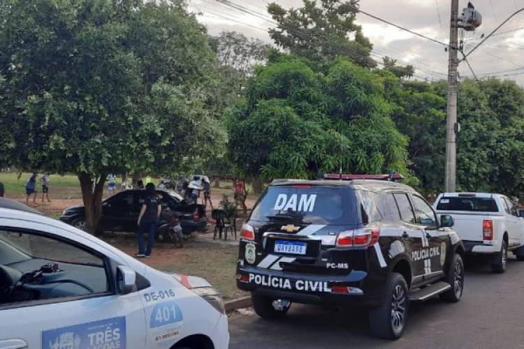  Dois campos de futebol são lacrados e mais de 30 pessoas são abordadas em fiscalização descumprindo decretos em vigência em Três Lagoas