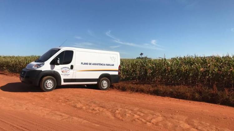 Mulher é encontrada morta com sinais de degolamento em lavoura