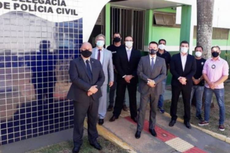 Delegado-Geral da Policia Civil realiza visita técnica às Delegacias de Três Lagoas e Água Clara