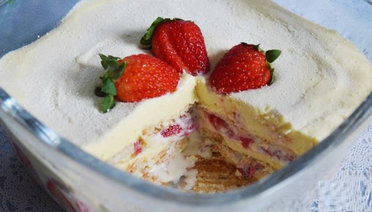 Pavê de leite em pó e morangos para o Dia das Mães