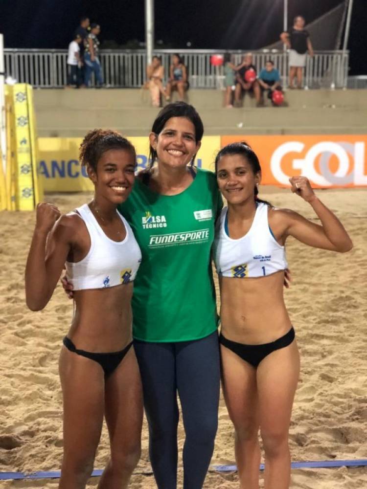 Aninha e Carol representam Três Lagoas e MS no retorno do Circuito Brasileiro de Vôlei de Praia, no Rio de Janeiro