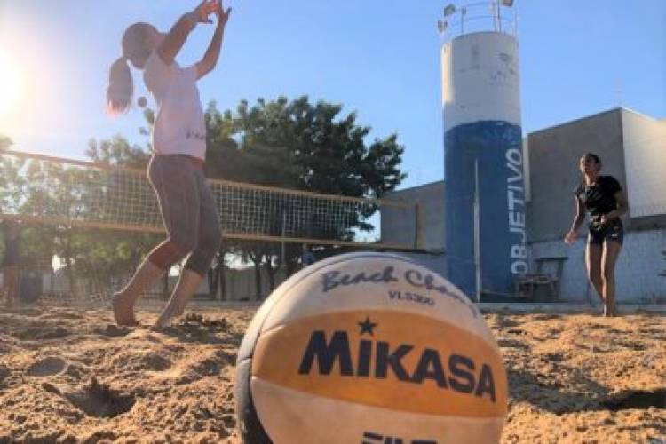 Aninha e Carol representam Três Lagoas e MS no retorno do Circuito Brasileiro de Vôlei de Praia, no Rio de Janeiro