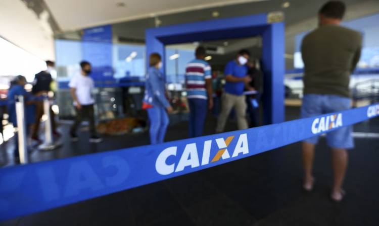 Caixa anuncia concurso com abertura de 10 mil novas vagas de emprego