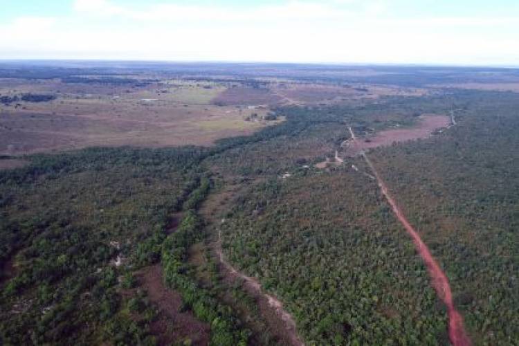 Estrada de acesso ao Parque do Pombo passa por manutenção