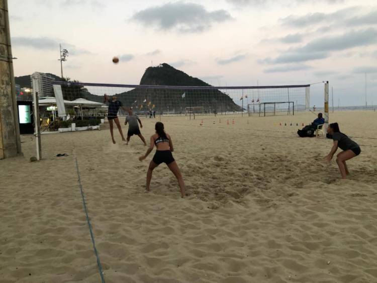 Atletas de Três Lagoas estão no Rio de Janeiro para participar do Circuito Brasileiro de Vôlei de Praia Sub17, Sub19 e Sub21