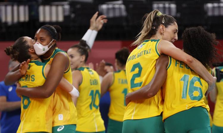 Vôlei: Brasil supera ausência de Tandara, passa bem pela Coreia e está na final
