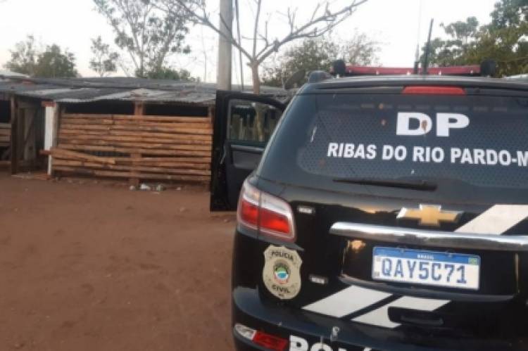 Polícia Civil fecha boca de fumo e prende casal suspeito de praticar tráfico de drogas em Ribas