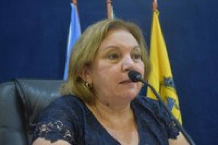 Após denúncia da Vereadora Tania Ferreira, Prefeitura de Ribas  anula contrato com assessoria
