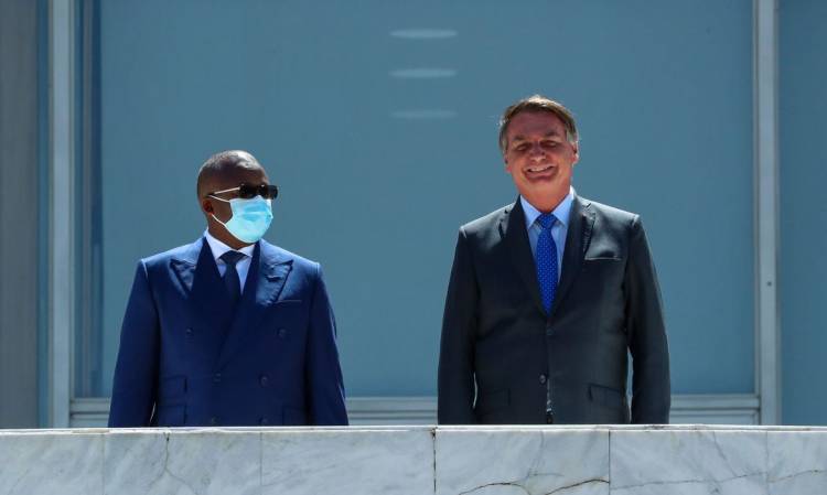 Bolsonaro recebe o presidente de Guiné-Bissau em Brasília