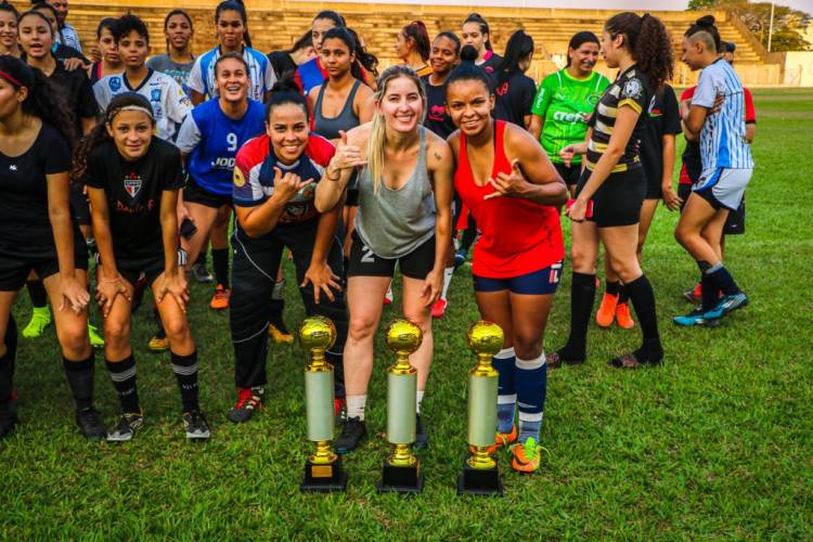 Torneio Seletivo para Estadual Feminino de Futebol bate recorde de inscrições e CEC inicia treinamentos