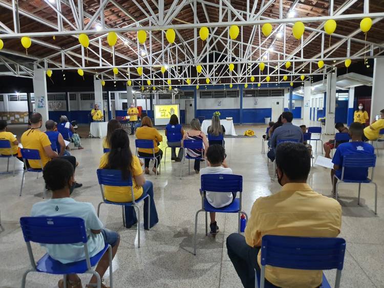 Escola Municipal Parque São Carlos encerra Projeto valorizando a vida .