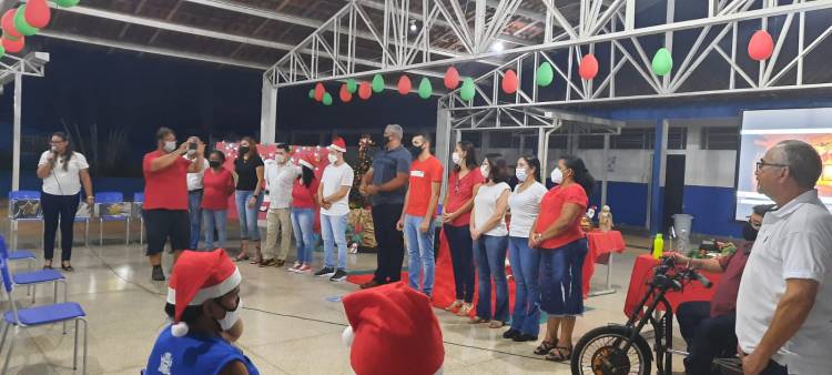 Auto de Natal’ aviva o espírito natalino na Escola Municipal Parque São Carlos