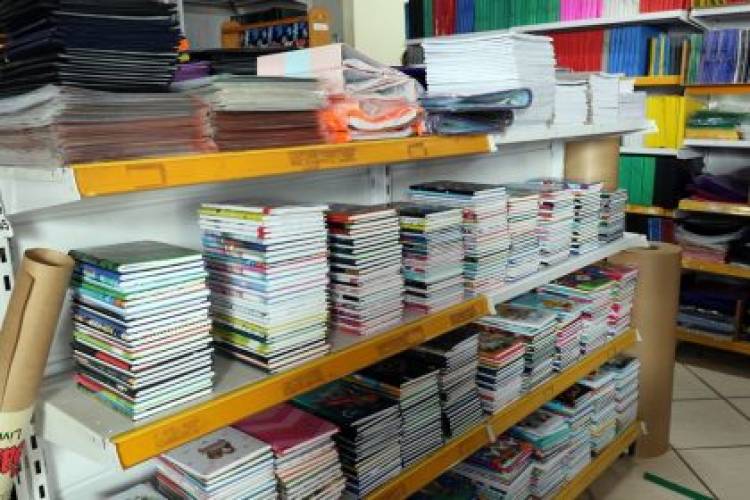 VOLTA ÀS AULAS – Pesquisa do PROCON TL auxilia pais na hora de comprar materiais escolares em Três Lagoas