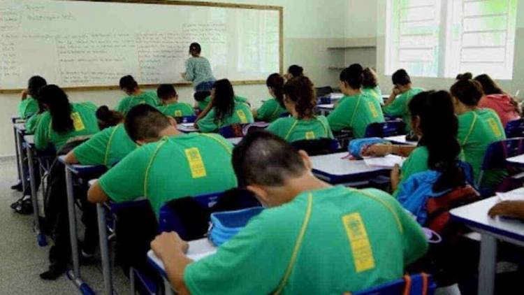 Professores têm uma semana para se inscreverem no concurso com mais de 700 vagas da SED