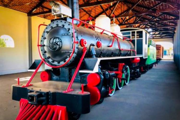 Após melhorias no galpão que abriga a locomotiva, Exposição Maria Fumaça retornará no próximo mês