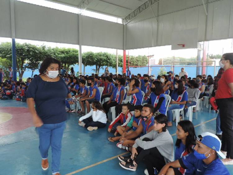 Geraldo Espíndola retoma Projeto ESCOLA CANTA MS pela Escola Municipal Parque São Carlos em Três Lagoas