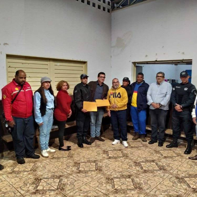 Comandante do 2°BPM Tenente Coronel Paulo Ribeiro dos Santos realiza encontro com lideranças comunitárias e discute demandas