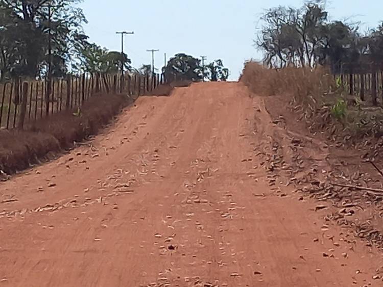 Estrada municipal TL-19 que demanda para o Maresias tem 43 lombadas proibidas pelo CONTRAN