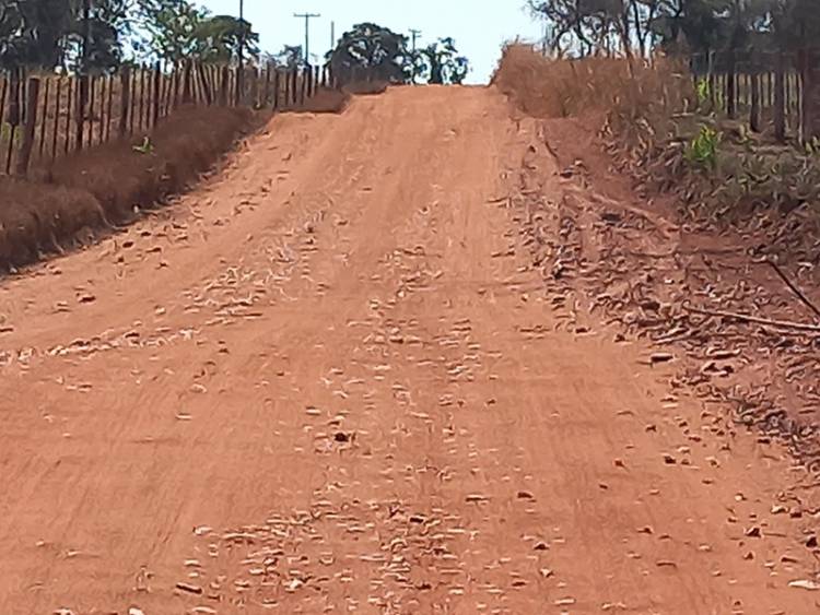 Estrada municipal TL-19 que demanda para o Maresias tem 43 lombadas proibidas pelo CONTRAN