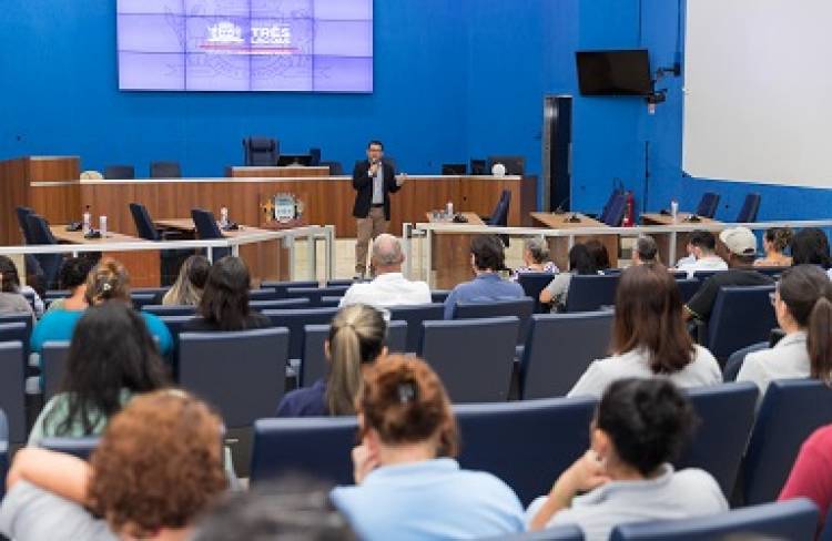 Servidores da Câmara participam de evento alusivo ao Dia do Servidor Público