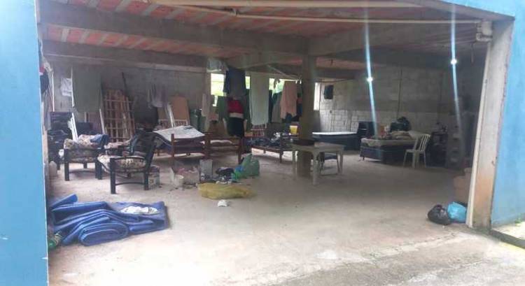 Polícia Civil investiga clínica clandestina por tortura e maus-tratos em Itapevi, na Grande SP