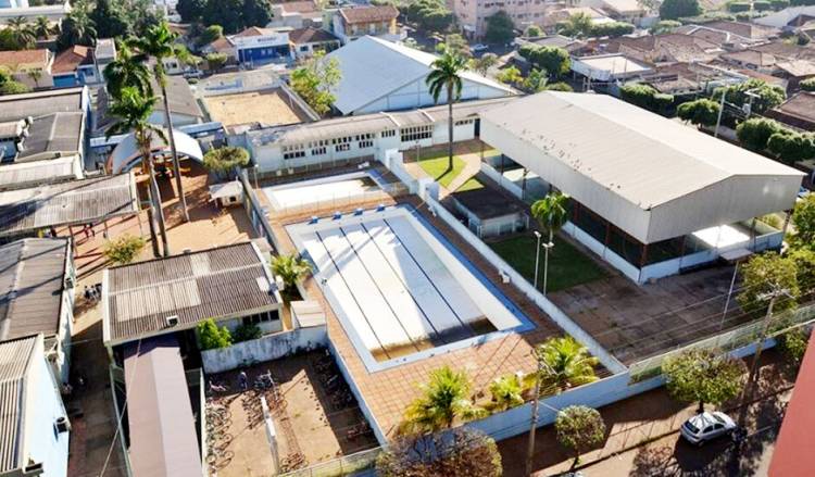 Prédio da antiga escola do Sesi, avaliado em R$ 6 milhões, será demolido