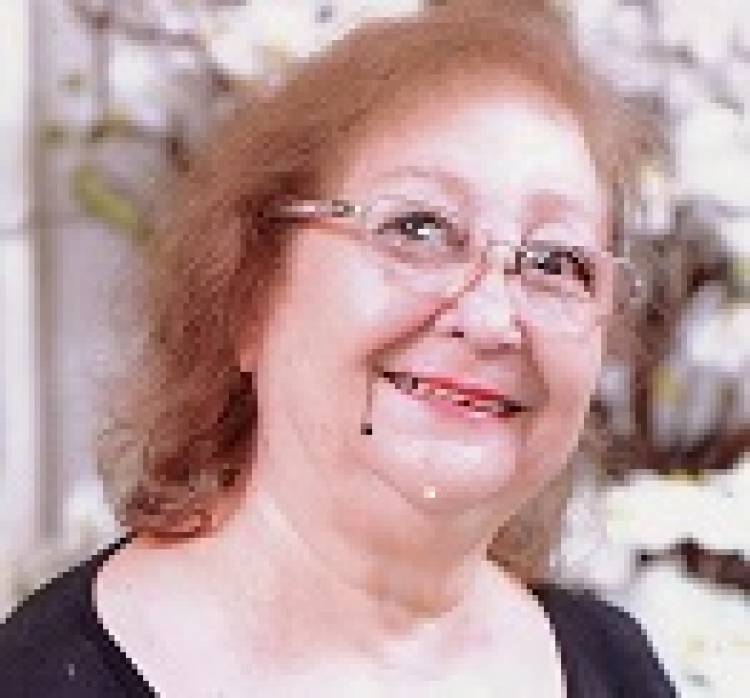 HOMENAGEM – CEI Santa Luzia passa a se chamar Professora “Elízia Oliveira dos Santos”