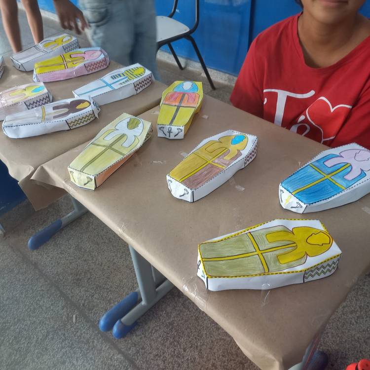Escola Municipal Parque São Carlos realiza Exposição Egito