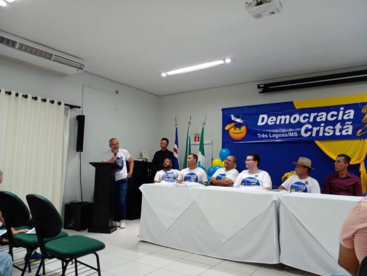 Dr. Ruy Costa Neto Pré Candidato a prefeito de Três Lagoas reúne mais de 600 pessoas em evento do DEMOCRACIA CRISTÃ - DC 27