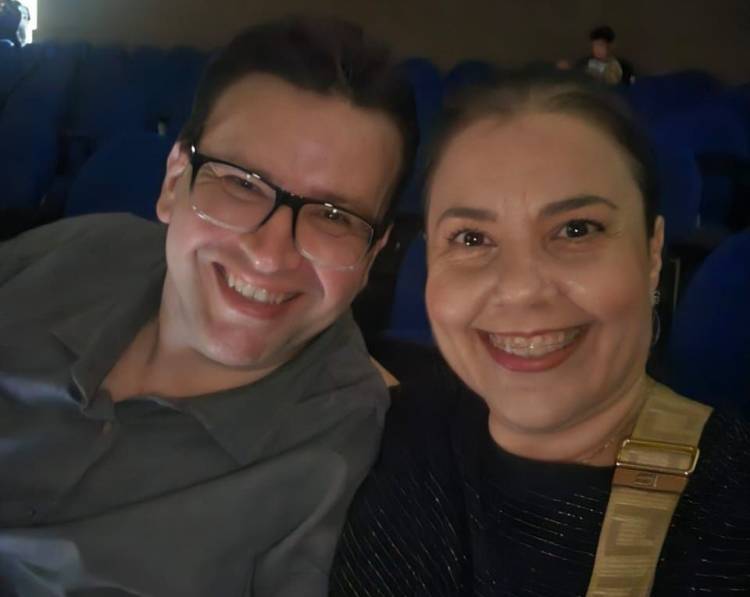 Pré-Candidato a Prefeito de Três Lagoas Dr. Ruy Costa Neto prestigia dança contemporânea