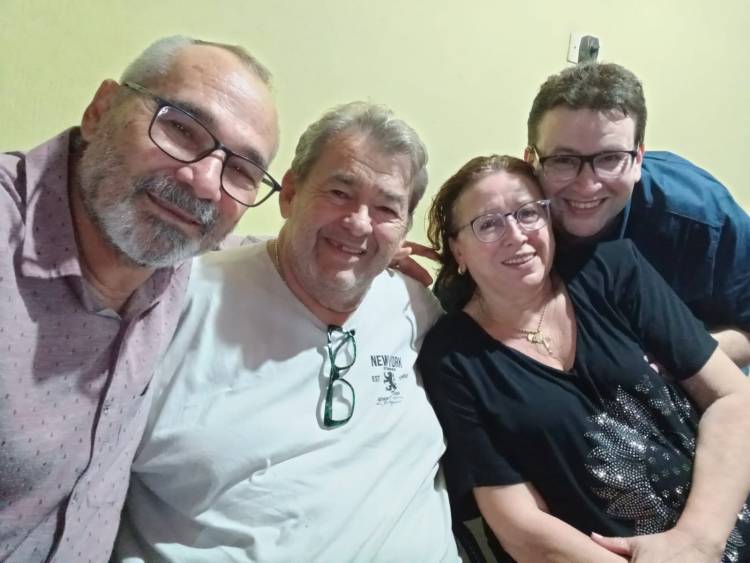 Profª Simônia Costa celebra aniversario com amigos no  Rancho da família 